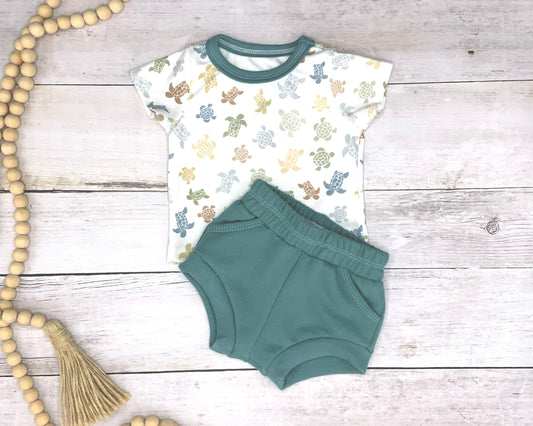 sea turtle baby short and t-shirt set with aqua green shorts